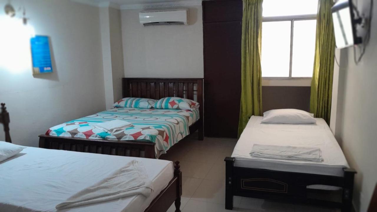 Hotel Danes Barranquilla Exteriör bild