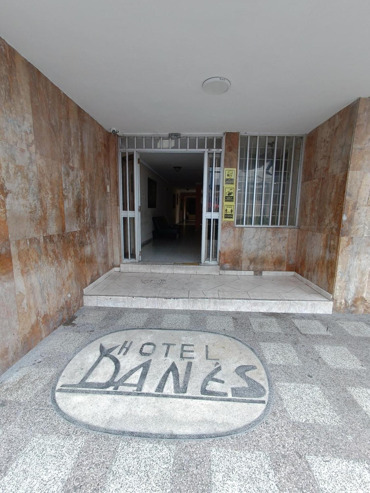 Hotel Danes Barranquilla Exteriör bild